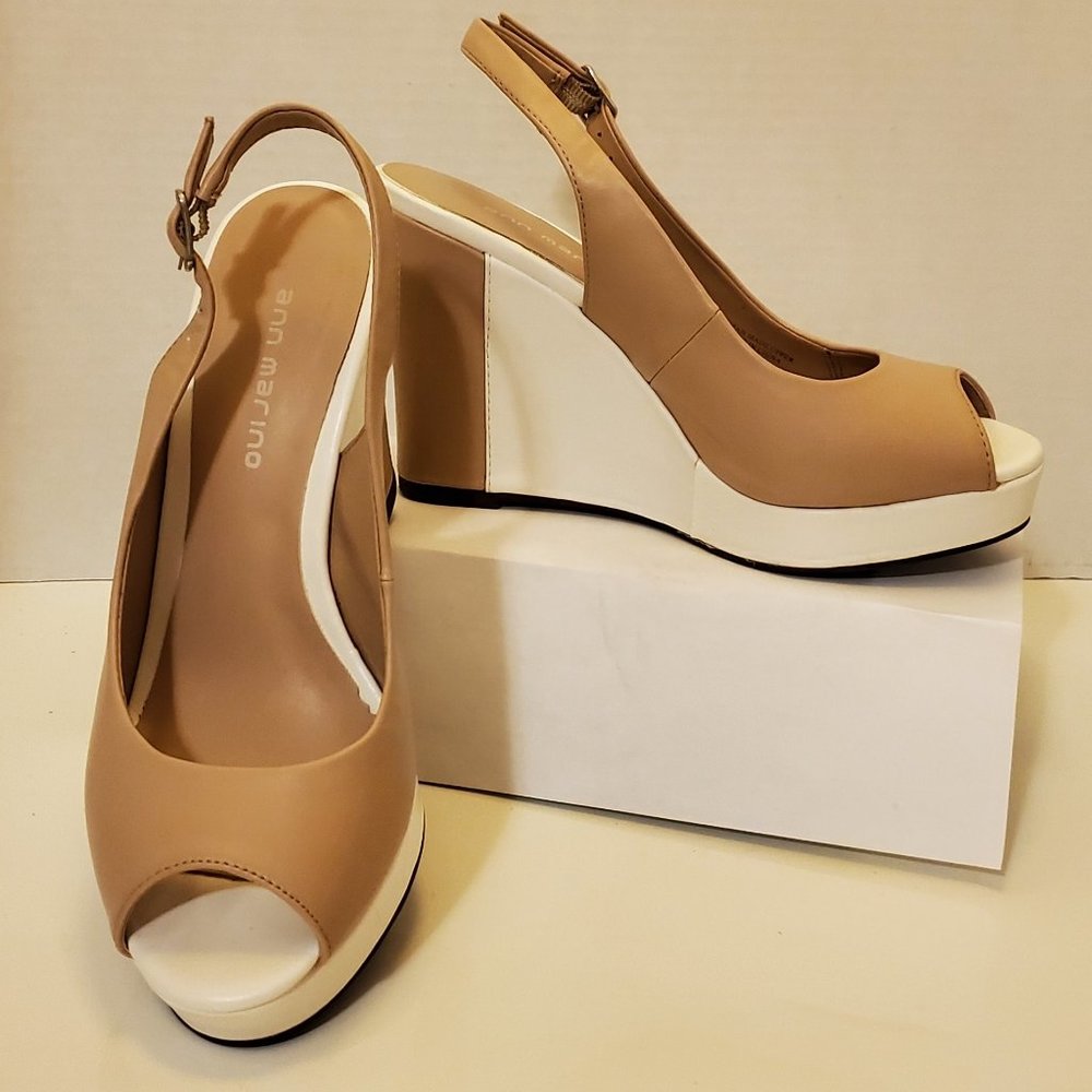 Ann Marino Sandal Wedges Nude White size 7